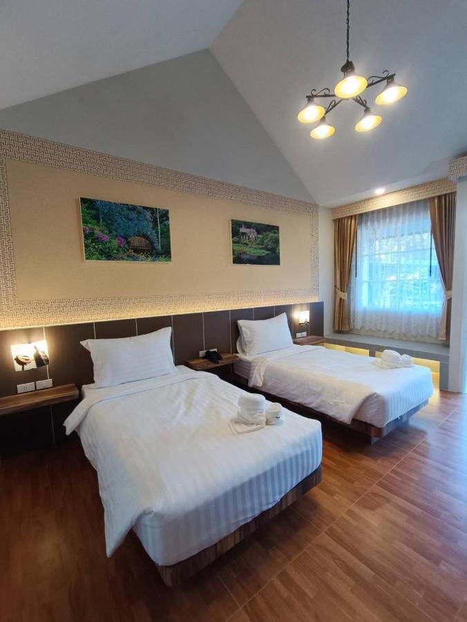 English Resotel : อิงลิช รีโซเทล 洛坤府 外观 照片